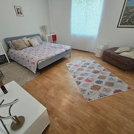 Piscina, Wifii, 5 Min Dal Apartmán *