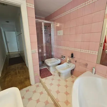 Piscina, Wifii, 5 Min Dal Apartmán *